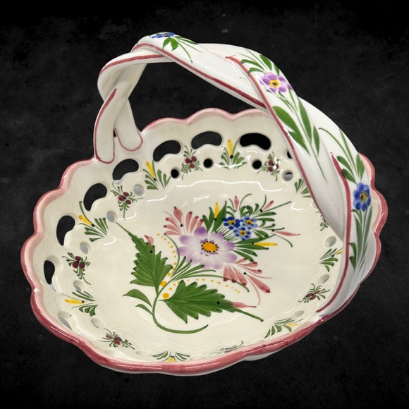 Vintage RCCL Portugal Hand-painted Floral Ceramic Scalloped Lattice Bowl - Picture 1 of 10
